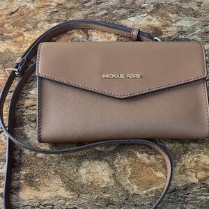 Michael Kors Jet Set Saffiano Leather Crossbody Wallet Purse Brown, Gold Tone